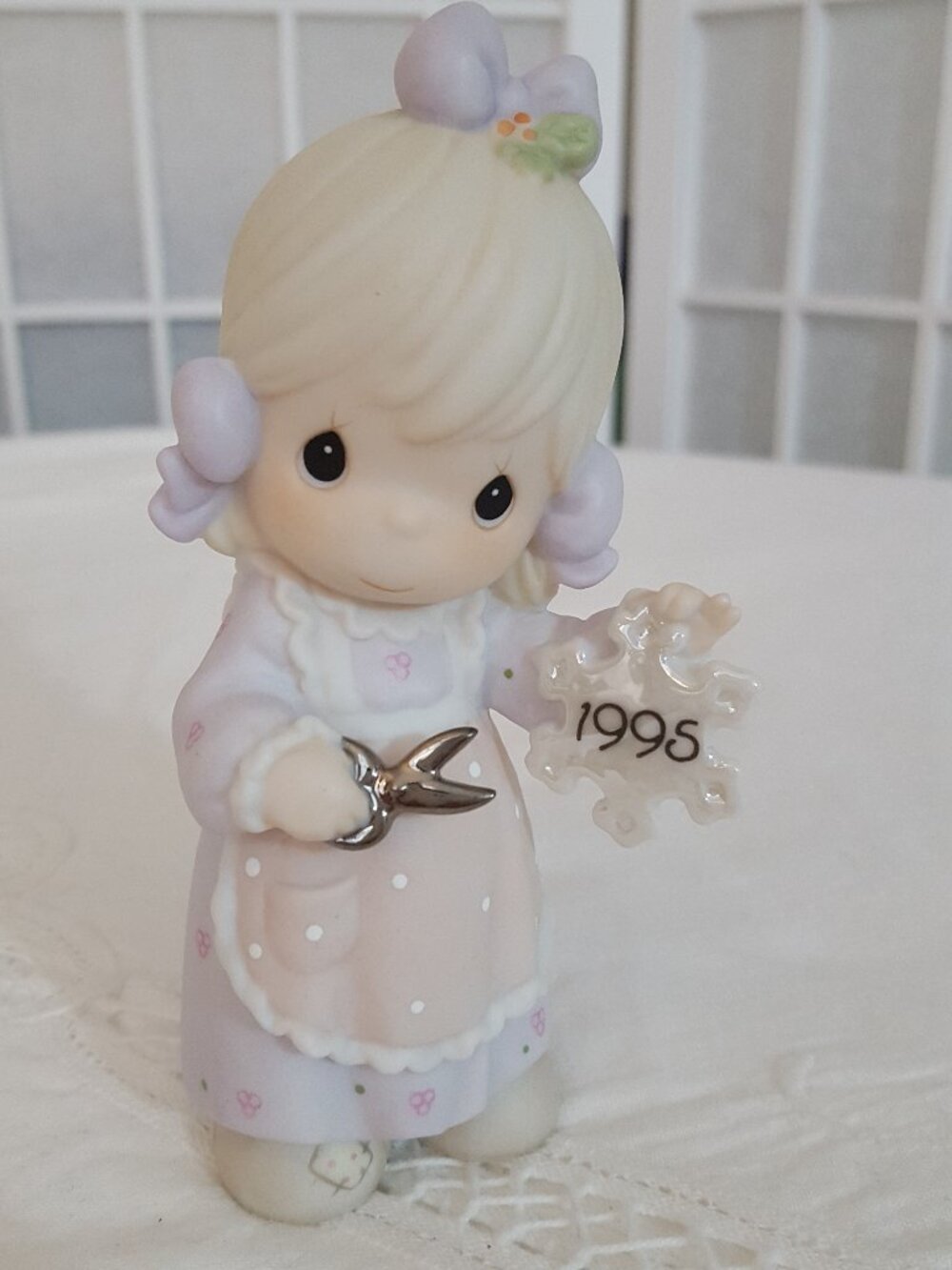 Vintage 1995 Precious Moments He Covers The Earth with His Beauty 142654 SamB